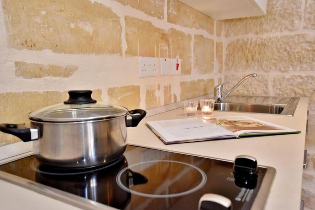 Vallettastay - Lucky Star One Bedroom Apartment 201 Dış mekan fotoğraf